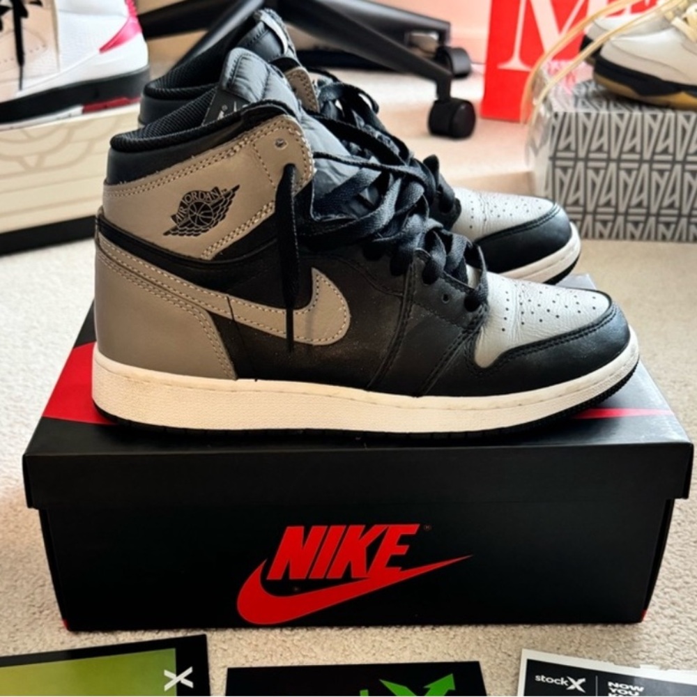 Air Jordan 1 Retro High “Shadow” 2018 - Size 6.5Y